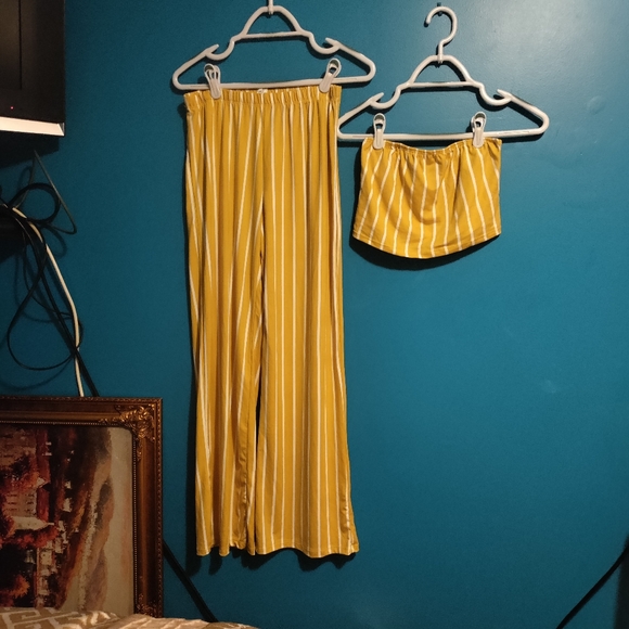 Asoph Plus Size Striped Tube Top and Flare Pants Set - Picture 7 of 11